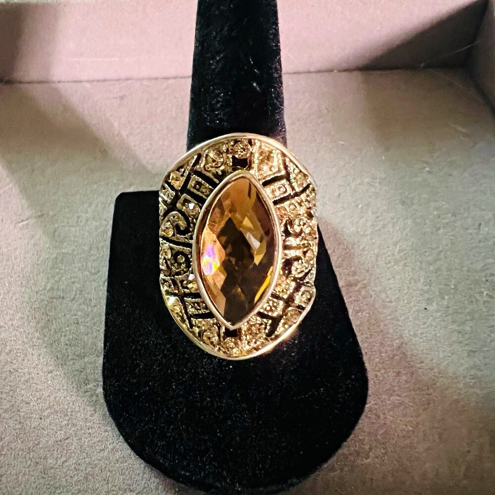 Vintage Silver Tone Marquise Champagne Crystal Halo Cocktail Statement Ring - 7